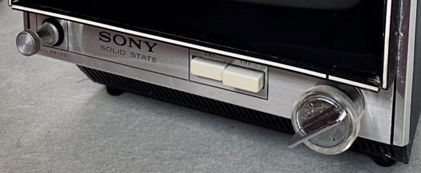 Sony-9-90-UB.jpg